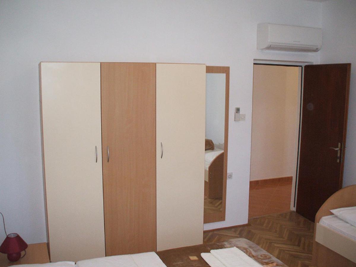 Apartments Piculjan Lopar Extérieur photo