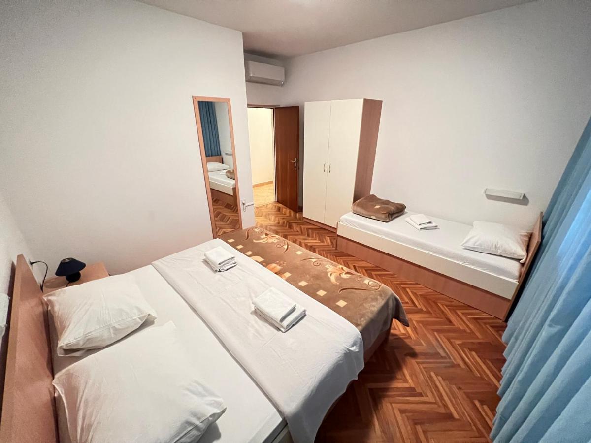Apartments Piculjan Lopar Extérieur photo