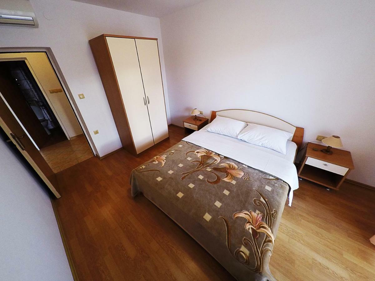 Apartments Piculjan Lopar Extérieur photo