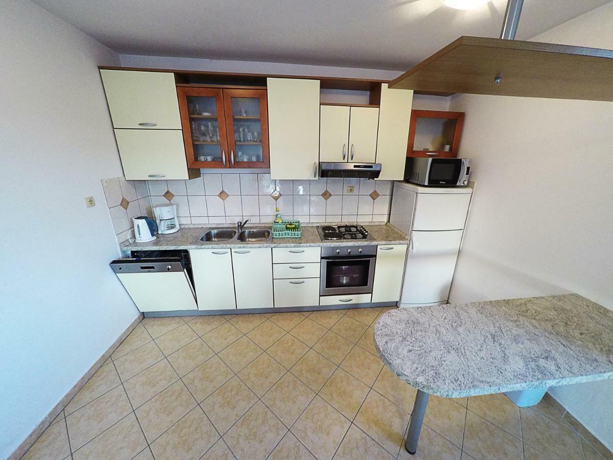 Apartments Piculjan Lopar Extérieur photo