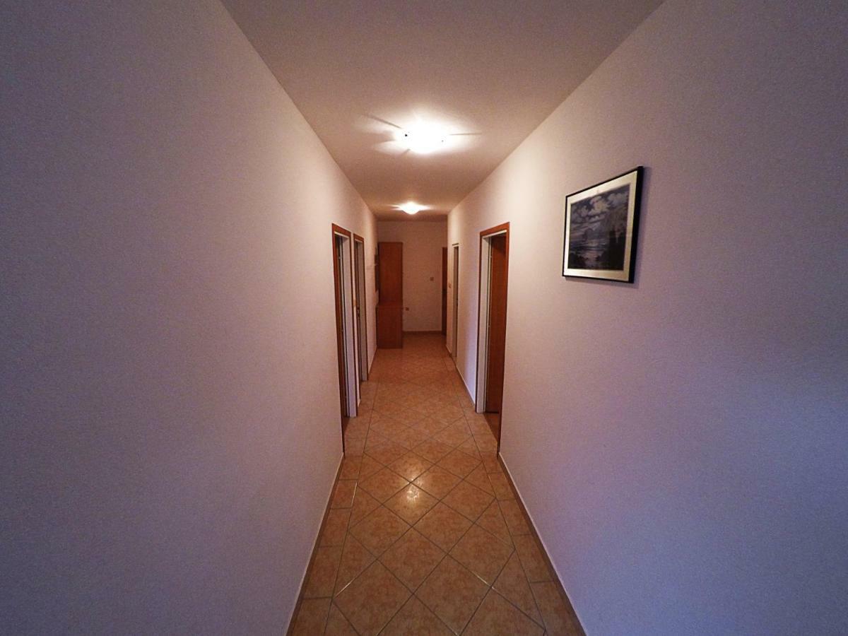 Apartments Piculjan Lopar Extérieur photo
