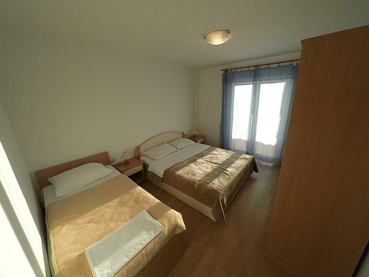 Apartments Piculjan Lopar Extérieur photo